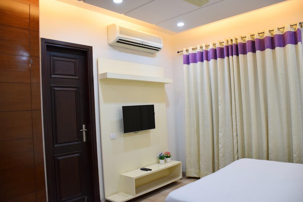 When In Gurgaon - Service Apartments, Near Medanta Medicity Delhi  Extérieur photo