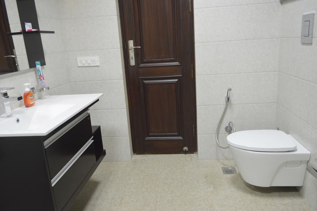 When In Gurgaon - Service Apartments, Near Medanta Medicity Delhi  Extérieur photo