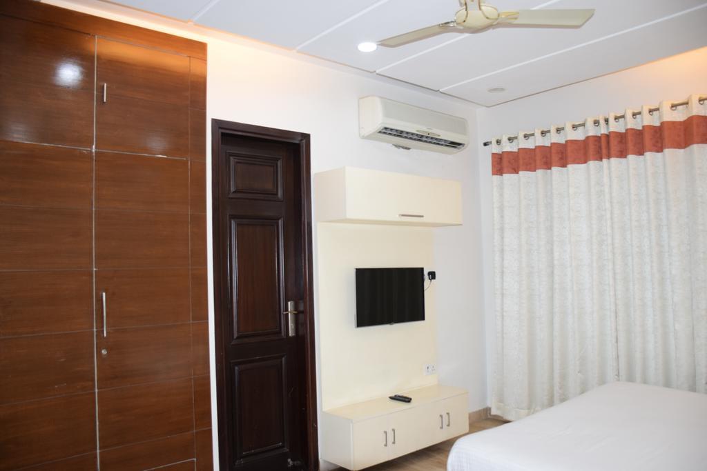 When In Gurgaon - Service Apartments, Near Medanta Medicity Delhi  Extérieur photo