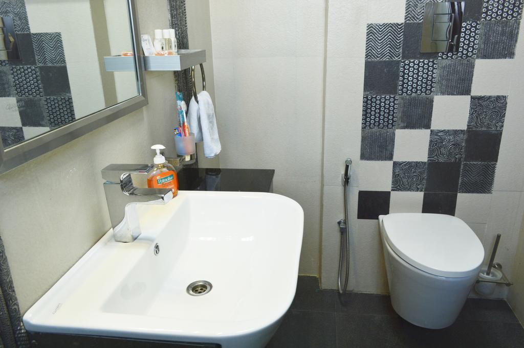 When In Gurgaon - Service Apartments, Near Medanta Medicity Delhi  Extérieur photo